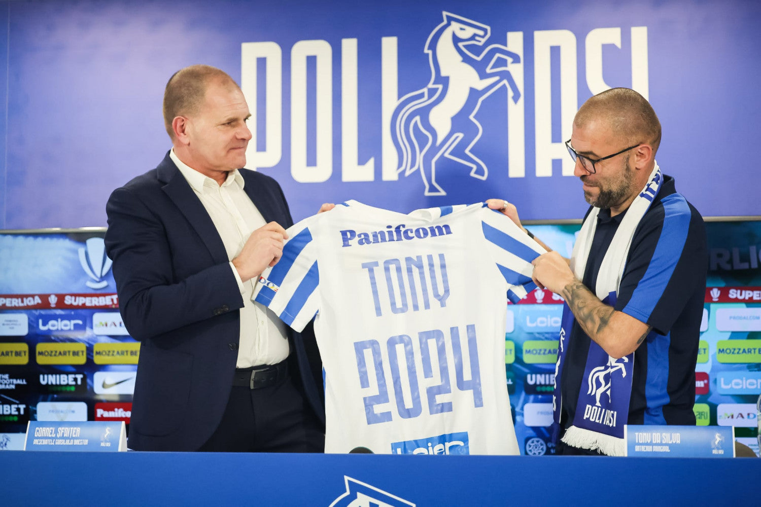 Tony da Silva, prezentat oficial în Copou